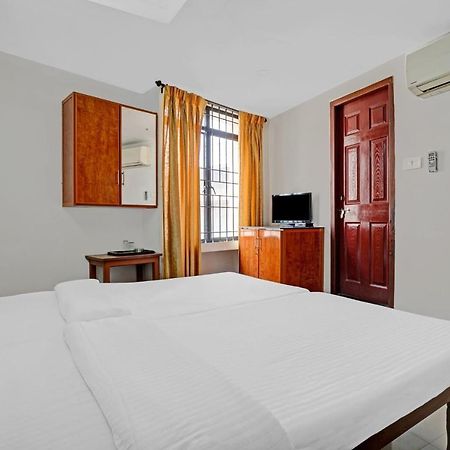 Collection O Aramam Executive Inn Коччи Экстерьер фото